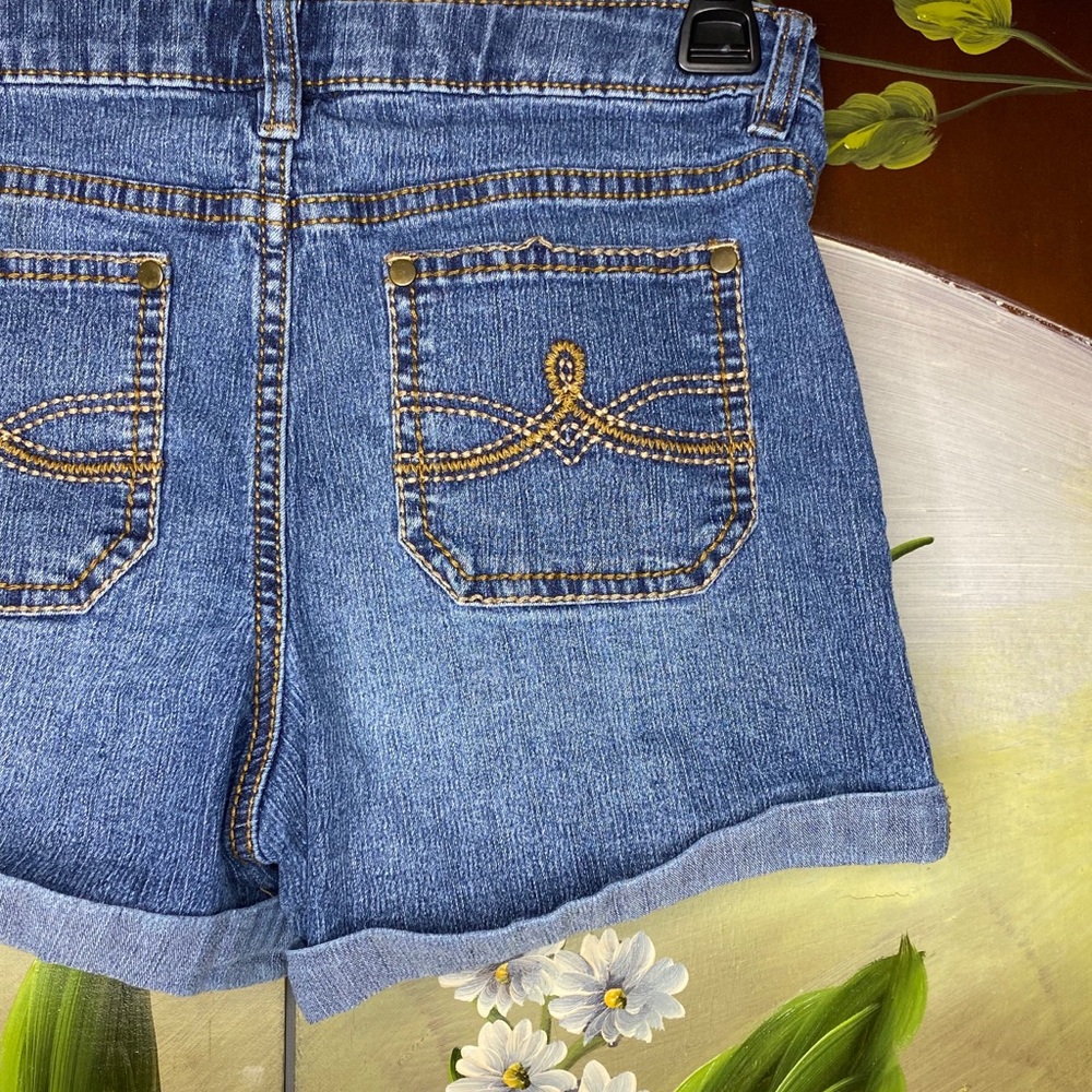 MUDD Button Fly Blue Denim Girls Jean Shorts - Picture 3 of 9